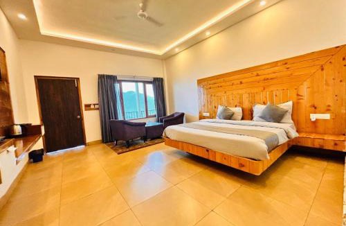 Mussoorie Hotel | The Queen Hill View Hotel & Resort A Luxury A Property In Mussoorie