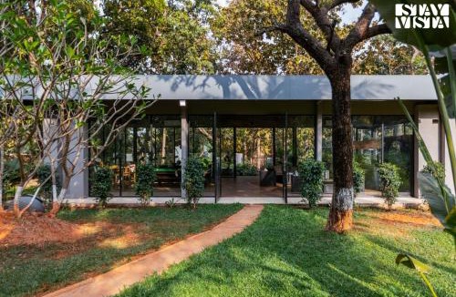 Alibaug Villa | The Reflection House by StayVista - 5BHK with Alfresco Dining & Private Pool