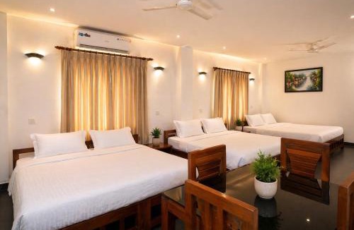 Alappuzha Hotel | The Regatta Landing
