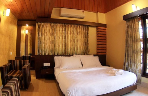Uttar Kalamati Hotel | The Reserve Gorumara