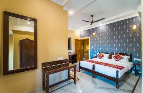 Amar Sagar Pol Hotel | The Rising Haveli