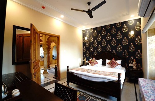 Amar Sagar Pol Hotel | The Rising Haveli