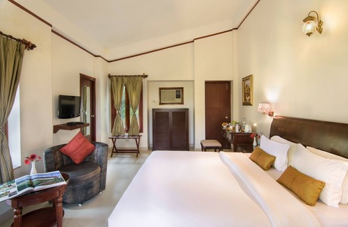 Dakshin Dhupjhora Hotel | The Riverwood Forest Retreat - Dooars