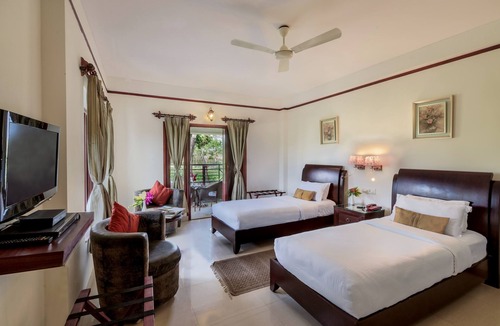Dakshin Dhupjhora Hotel | The Riverwood Forest Retreat - Dooars
