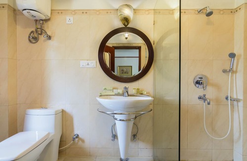 Dakshin Dhupjhora Hotel | The Riverwood Forest Retreat - Dooars