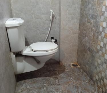 Visakhapatnam Apartment | The Royal Inn 1