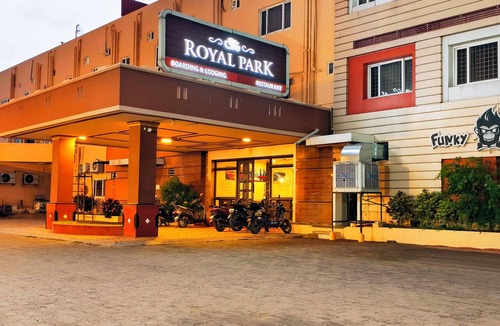Palani Hotel | THE ROYAL PARK
