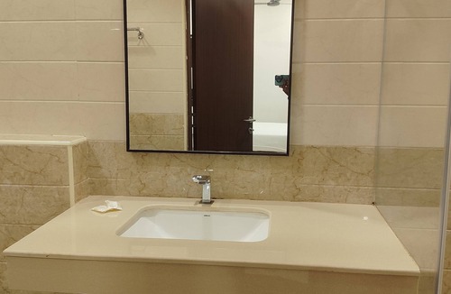 Kumbakonam Hotel | The Royal Retreat