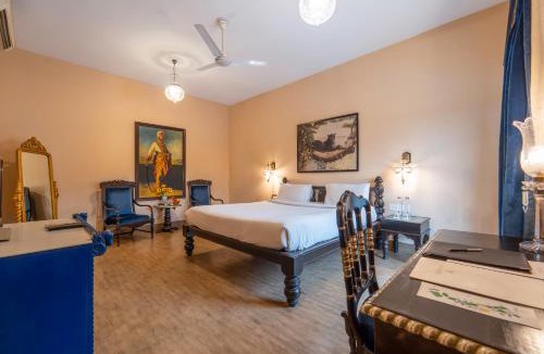 Udaipur Hotel | The Royal Retreat Resort & Spa
