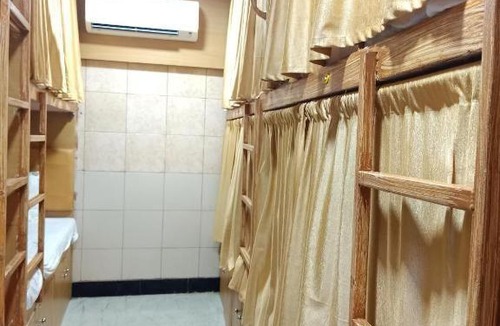 Chembur East Hotel | The Royal Stay Luxury Dormitory