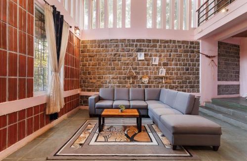 Hosur Villa | The Rustic Farm by StayJade Indoor Pool 1hr HSR