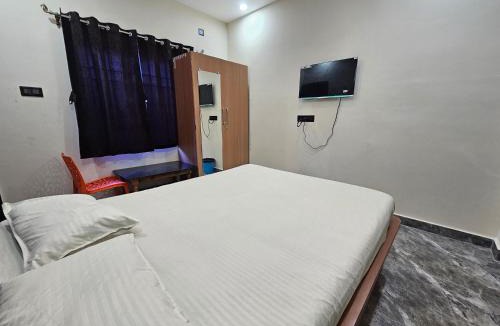 Balasore Hotel | The Sacred Knot