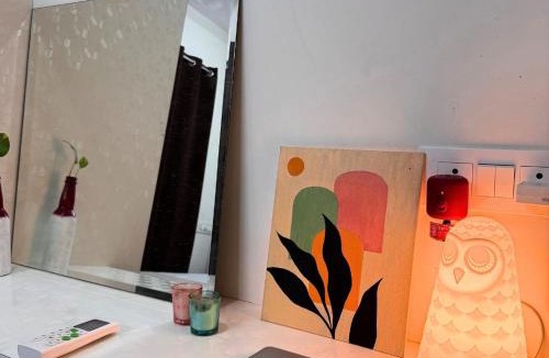 Kondapur Apartment | The Sapphire Nest - Cozy Premium 1BHK near AIG - Kondapur
