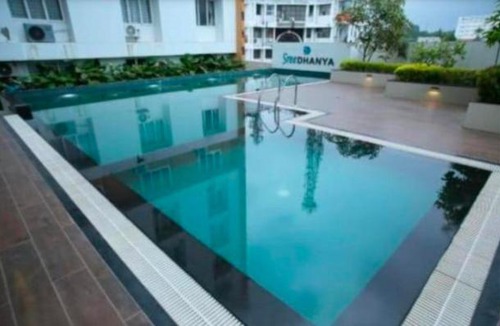 Palayam Apartment | The Sapphire Suite