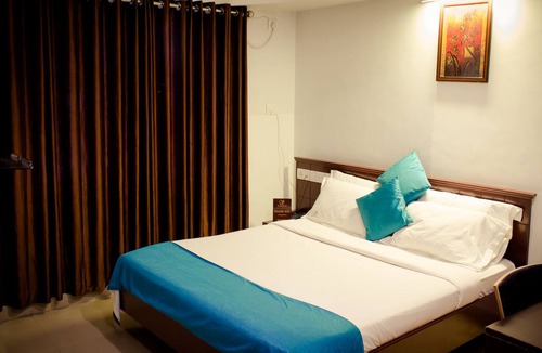 Bangalore City Center Hotel | The Signature Inn Hotel