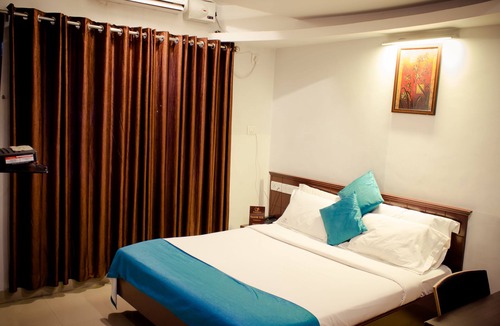 Bangalore City Center Hotel | The Signature Inn Hotel