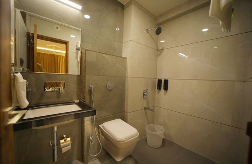 Nathdwara Hotel | The Sky Imperial Hotel Sugam