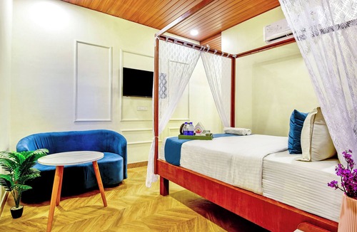 Dombivli East Hotel | THE Solitaire Residency