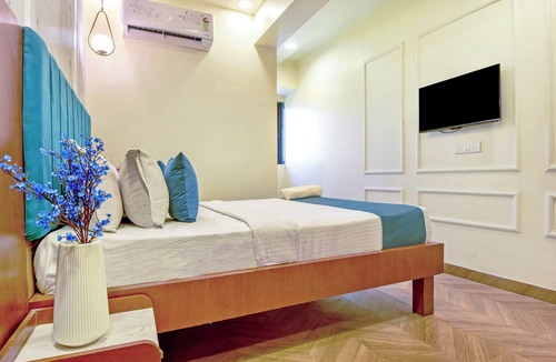 Dombivli East Hotel | THE Solitaire Residency
