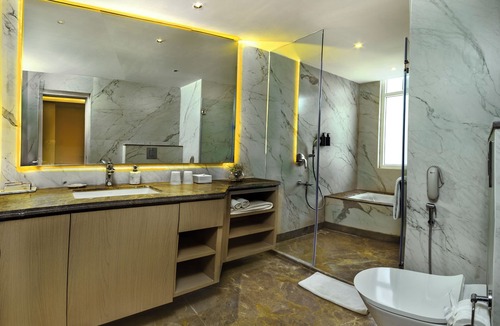 Bistupur Hotel | The Sonnet