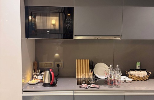 Noida Bed & Breakfast | The Spiral Nest - Supernova Spira -The Luxury Studio Apartment