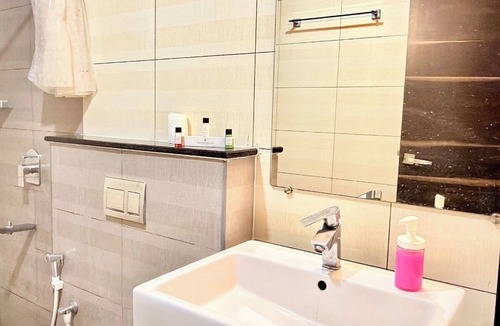 Rajajinagar Hotel | The Staying Co