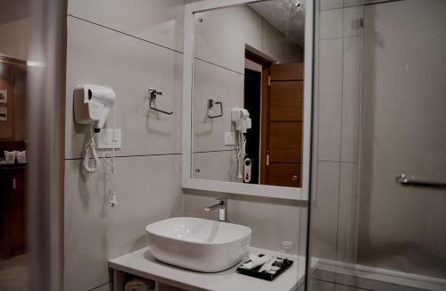 Suryanelli Hotel | The TeaTree Munnar