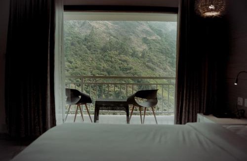 Suryanelli Hotel | The TeaTree Munnar
