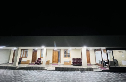 Pollachi Hotel | The Tendo Inn