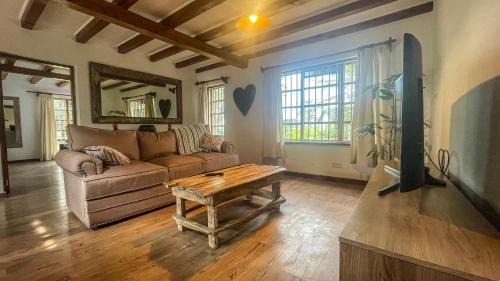 Baruti West Villa | The Treehouse
