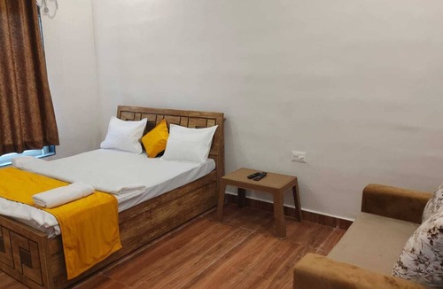 Kolar Road Hotel | The user's input "the will show up in search and of the top of the