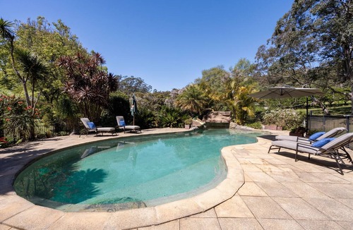 Mardi House | The Valley Way Luxury Estate