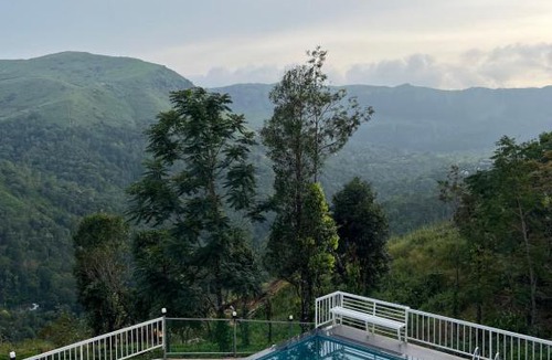 Elappara Apartment | The VARANDAH LOUNGE 2BHK PRIVATE POOL VILLA VAGAMON