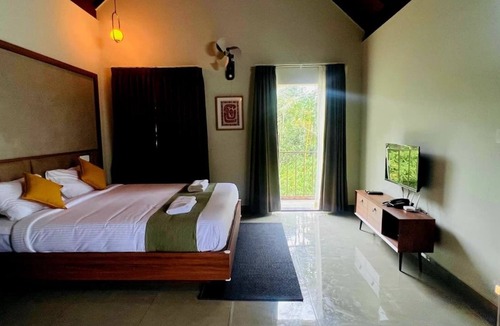 Sulthan Bathery Hotel | The Village Vista