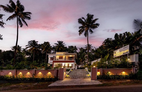 Perumbavoor Resort | The Vogue - Luxury Private Pool Villa , Athirappilly