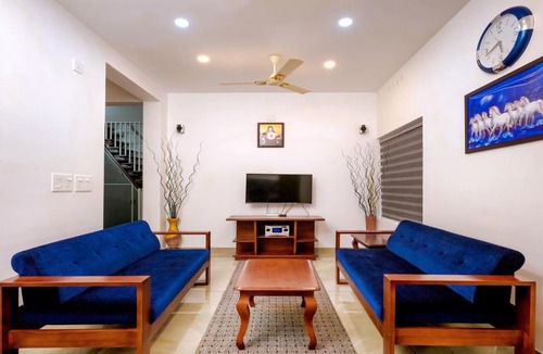 Perumbavoor Resort | The Vogue - Luxury Private Pool Villa , Athirappilly