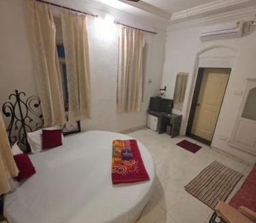 Matheran Resort | The Wayside Inn