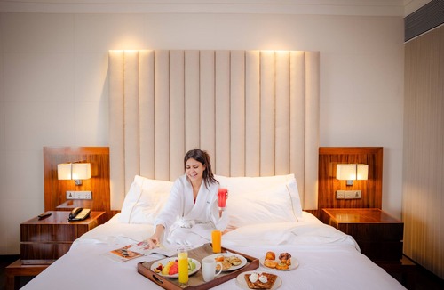 Mundhwa Hotel | The Westin Pune Koregaon Park