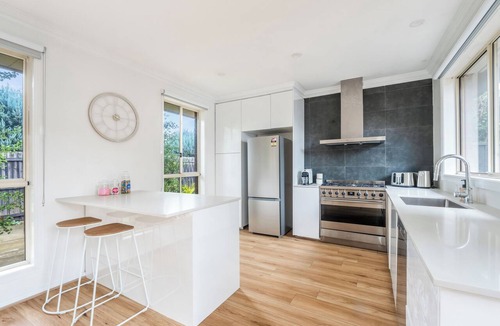 Brooklyn House | The Westside Base Spacious Home and Separate Cabin