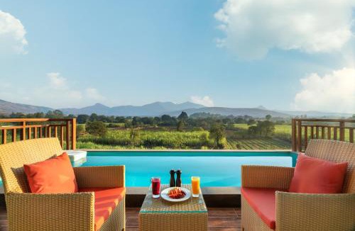 Kadadhe Hotel | The White Resort and Spa Pawna
