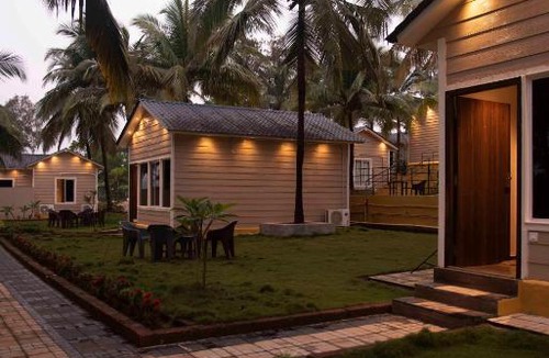 Anjanvel Hotel | The Woods Resort