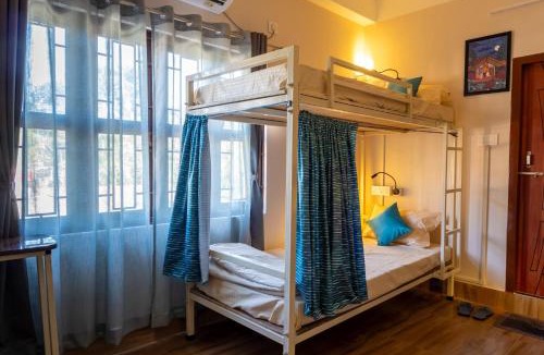 Siliguri Hostel | Thikana by Mulaqat