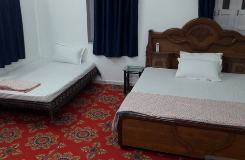 Jodhpur Hotel | This place is very near to world renowned Mehrangarh Fort