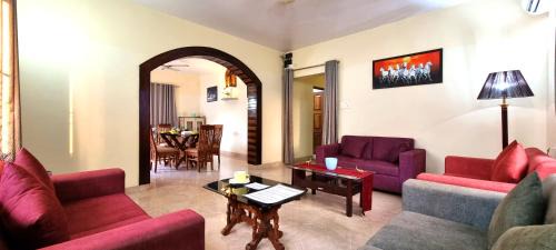 Parra Villa | Thor Villa, 5BHK-Private Pool-Cook-Caretaker