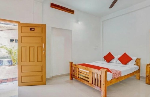 Vannappuram Hotel | Thottunkal Tourist home
