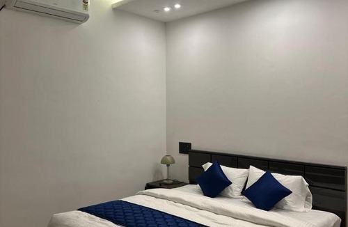 Vannappuram Hotel | Thottunkal Tourist home