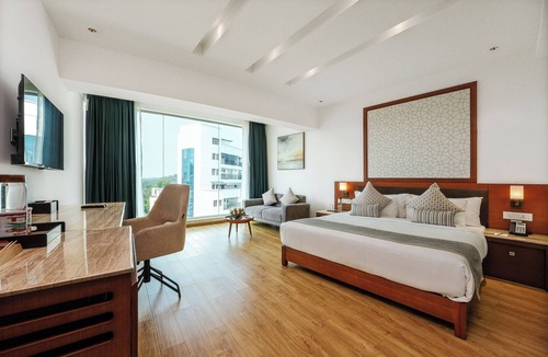 Kozhikode Hotel | TIARA BY MPS