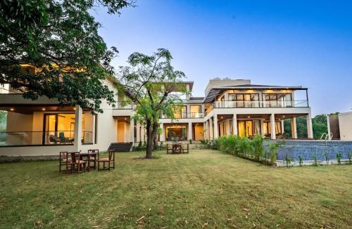 Dhikuli Hotel | Tiger Camp Resort A River Access Property