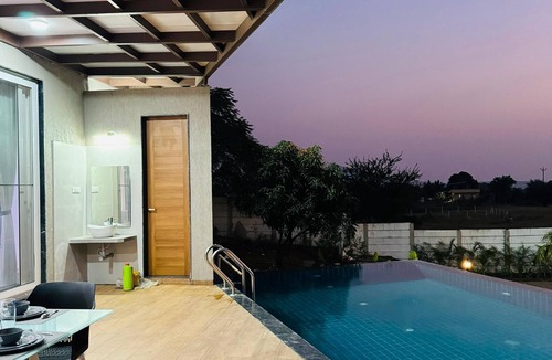 Nashik Villa | Tikona Villa 4BHK Luxury Villa in Pimplad Nashik with WiFi, AC, Swimming Pool