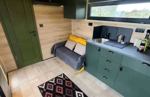 Pestera House | TinyHouse intimate mountain retreat in the middle of nature ideal for relaxation